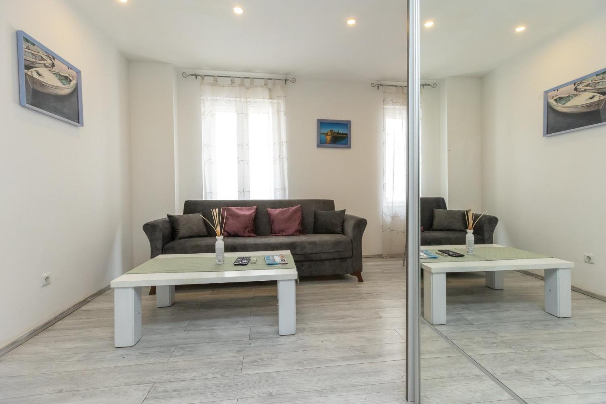Alpha Loft 1Br Apartment In Center Zadar Buitenkant foto